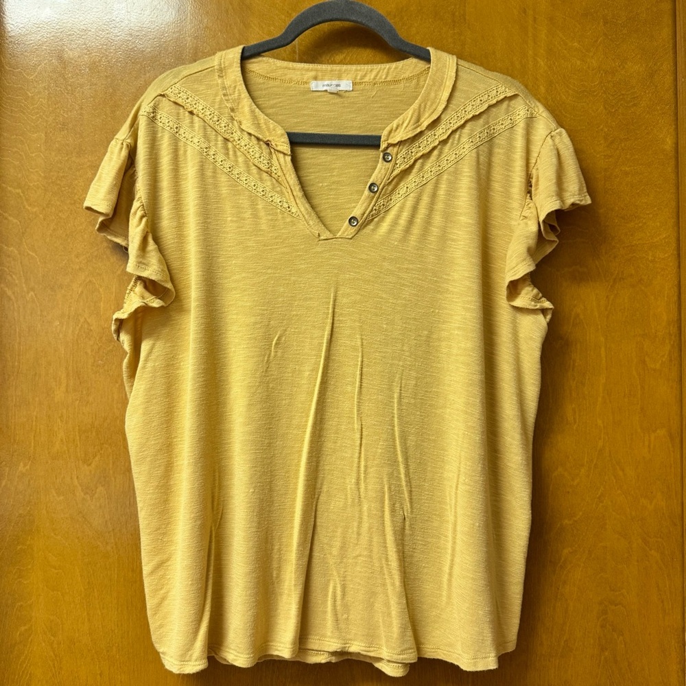 Maurices Pale Yellow Ruffle Sleeve Blouse Size L
